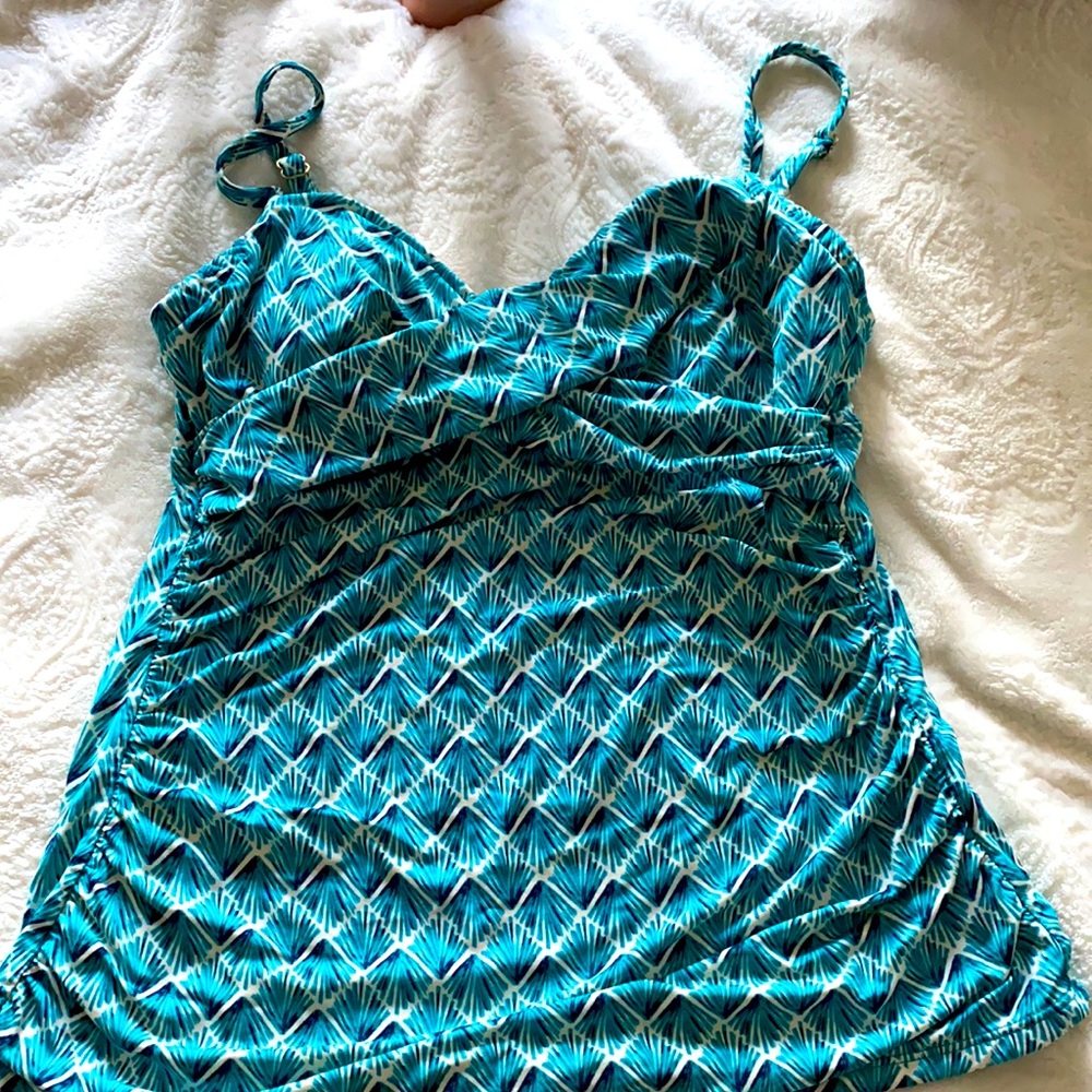 Turquoise Merona tankini top size medium